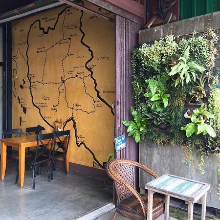斯里川恩酒店 董里 外观 照片